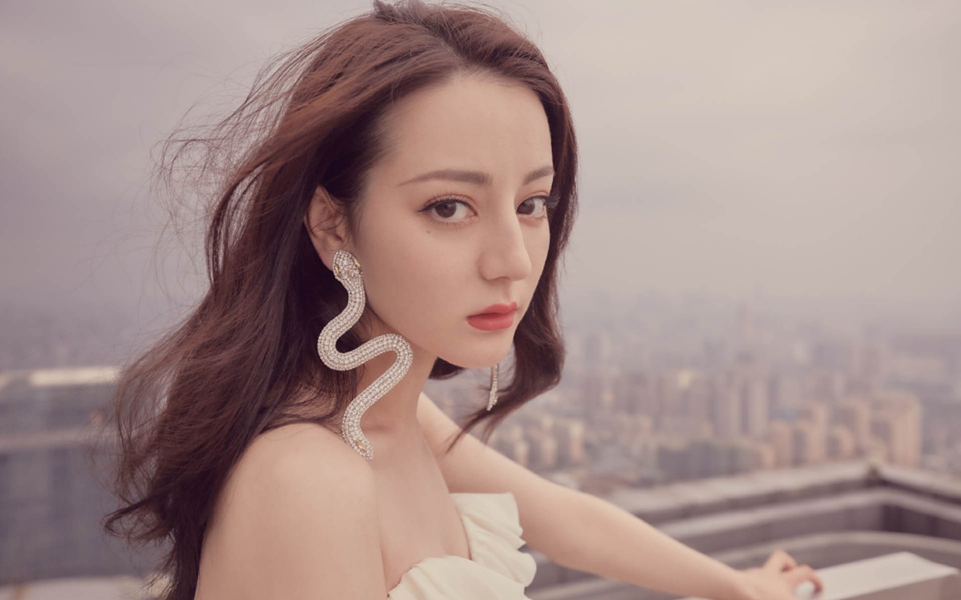 英超最后冲刺：激情澎湃，悬念不断！，英超最后一轮对阵